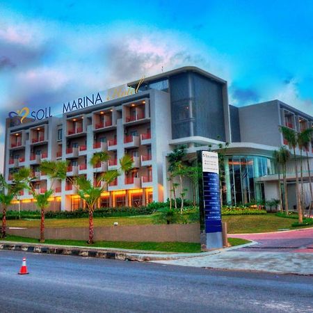 Soll Marina Hotel & Conference Center Bangka Pangkal Pinang Eksteriør billede