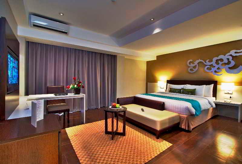 Soll Marina Hotel & Conference Center Bangka Pangkal Pinang Eksteriør billede