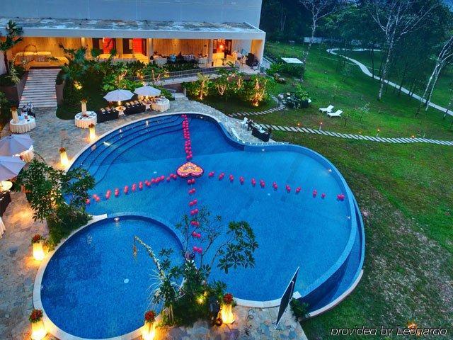 Soll Marina Hotel & Conference Center Bangka Pangkal Pinang Eksteriør billede